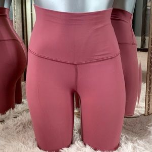 829.♎️Lululemon align pant super hi-rise 28”